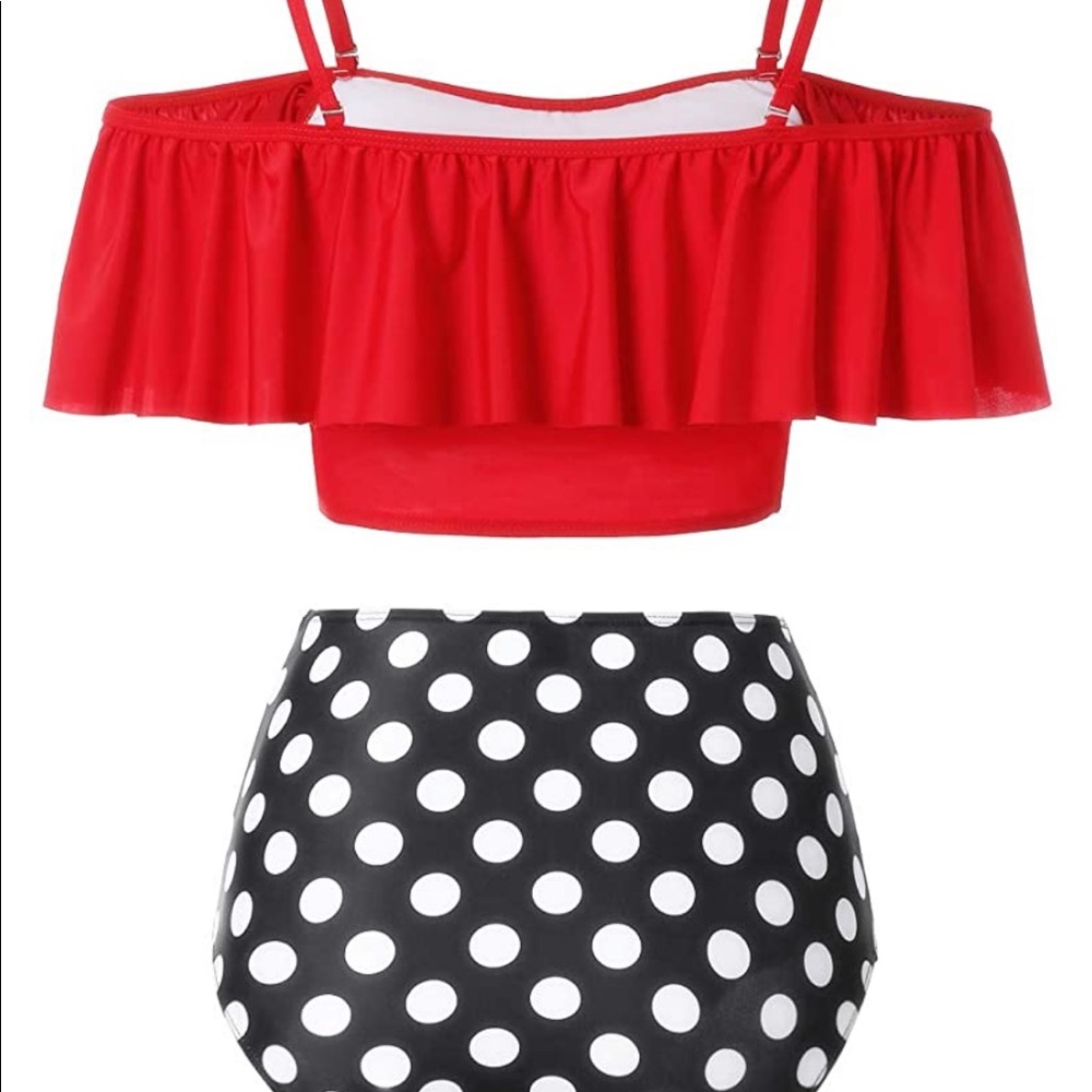 Off the shoulder red and polka dot bikini - Picture 2 of 8